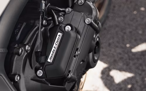 Moto Honda Cb650r E Clutch Tecnologia Pilotagem